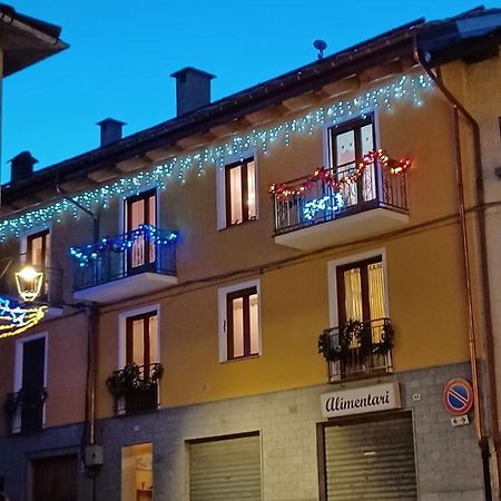 Il Larice Lägenhet Salbertrand Exteriör bild